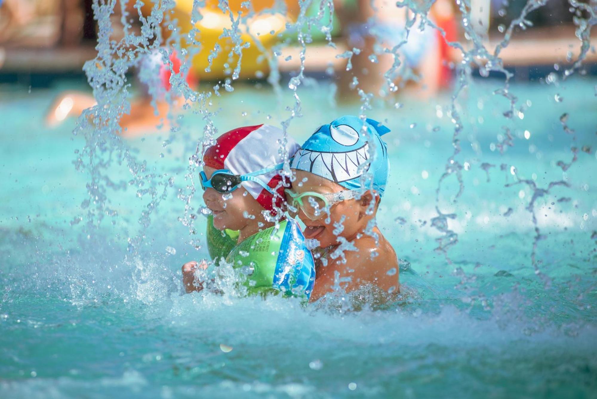 Gitavillage Argentario Albinia Exterior foto Swimming