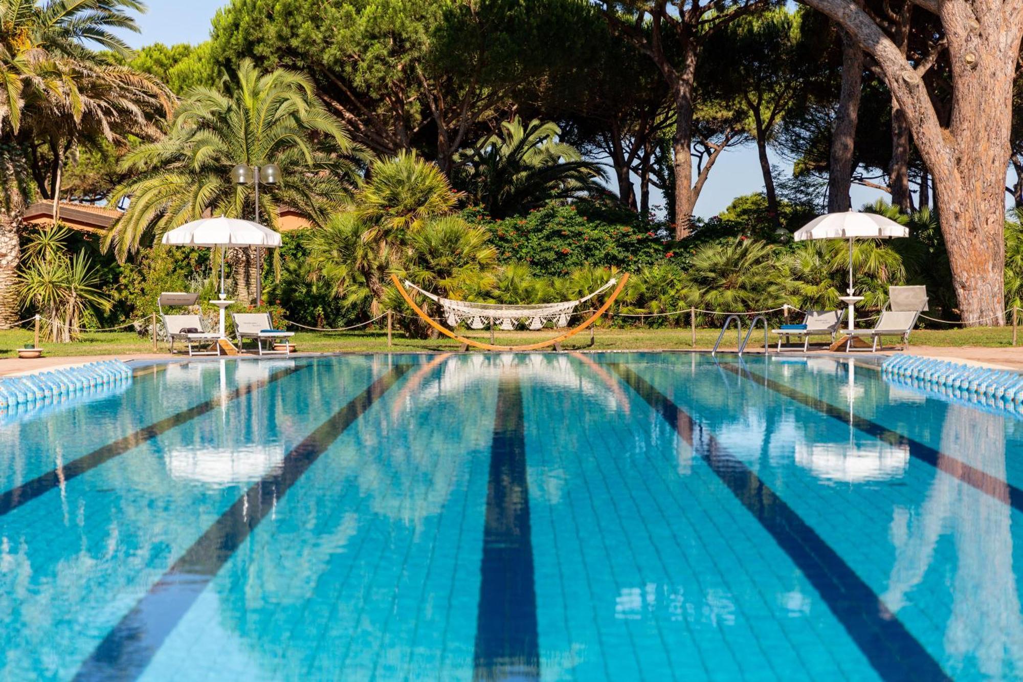 Gitavillage Argentario Albinia Exterior foto The swimming pool
